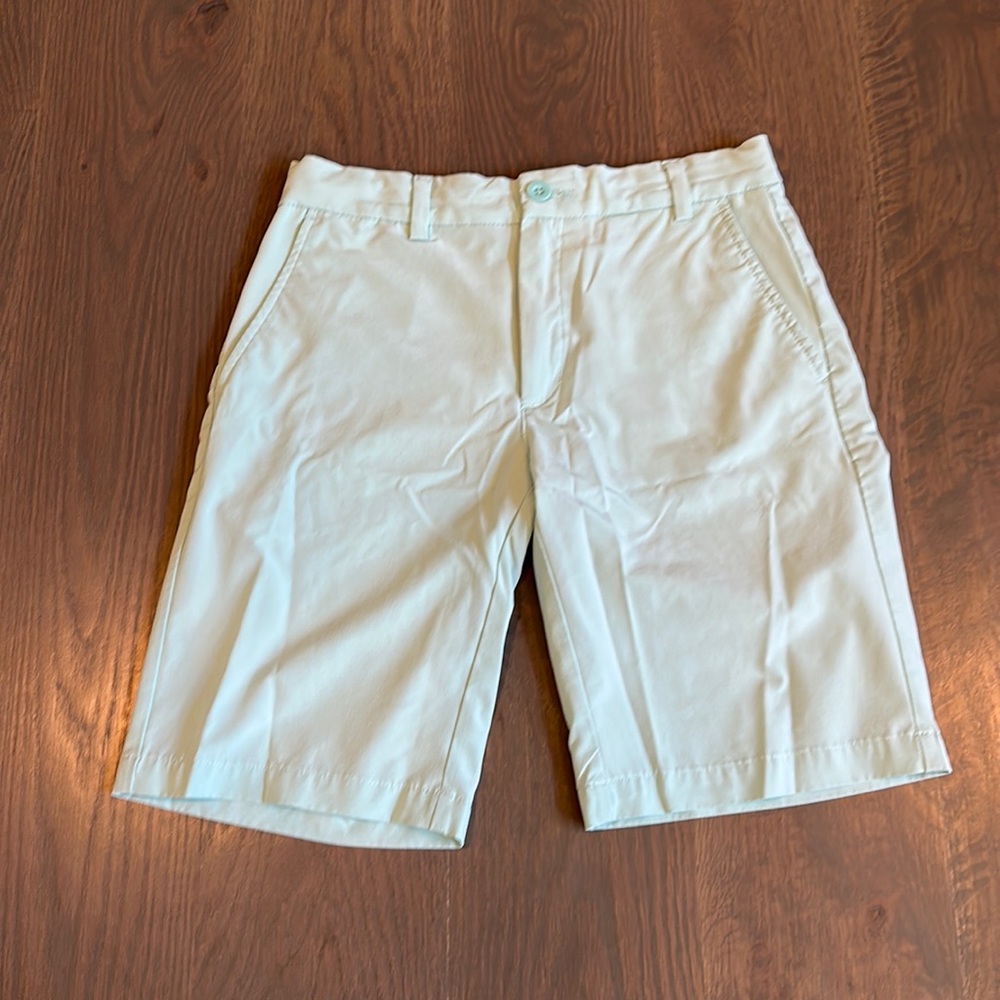 Vinyard Vines shorts